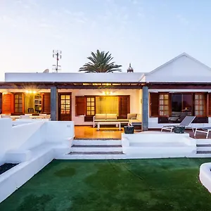 Magnífica Al Lado Del Mar Villa Arrecife (Lanzarote)